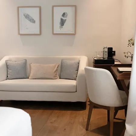 Отель Boutique Sidonia 5*